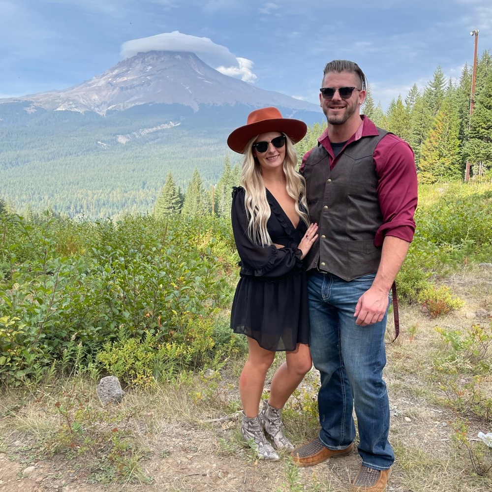 Meet your Posher, Briana